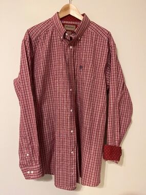Ariat Wrinkle-Free Men’s Red Plaid Long-Sleeved Shirt Sz L